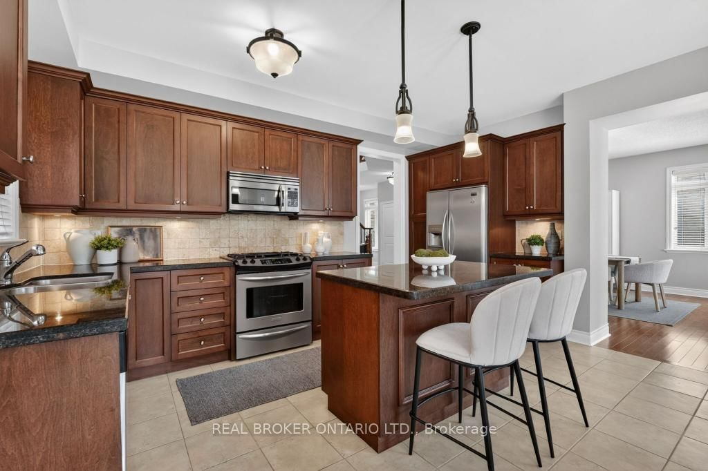 12 Lookout Court • Halton Hills, ON photo 15