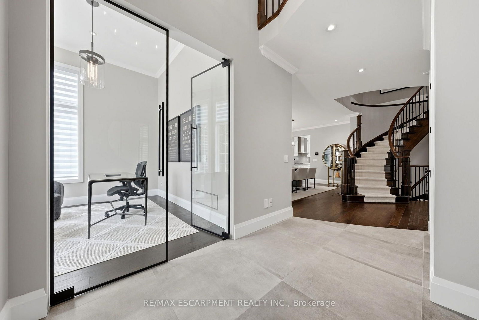 2234 Lyndhurst Drive • Oakville, ON photo 11