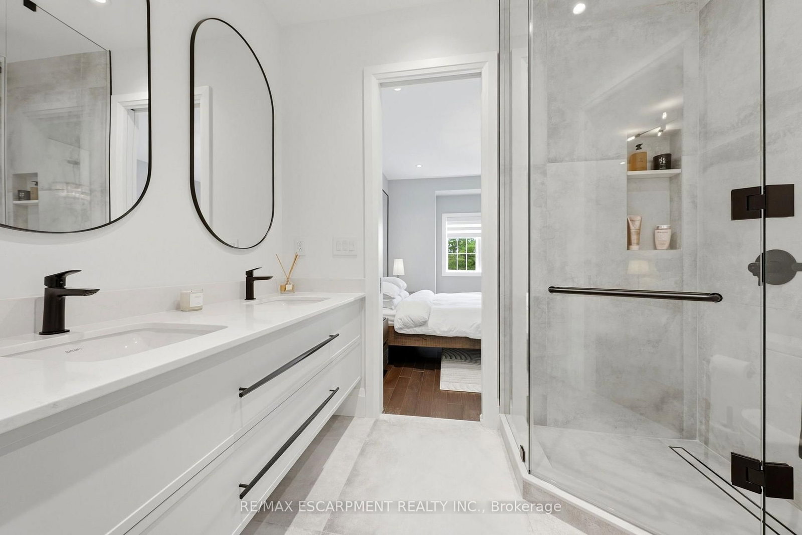 2234 Lyndhurst Drive • Oakville, ON photo 30