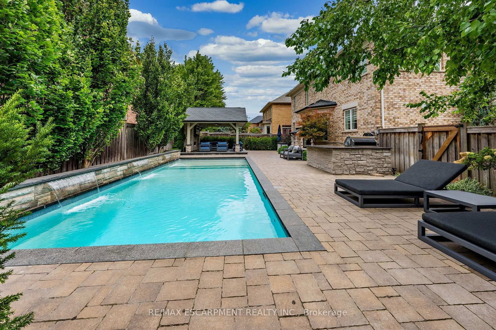2234 Lyndhurst Drive • Oakville, ON photo 45