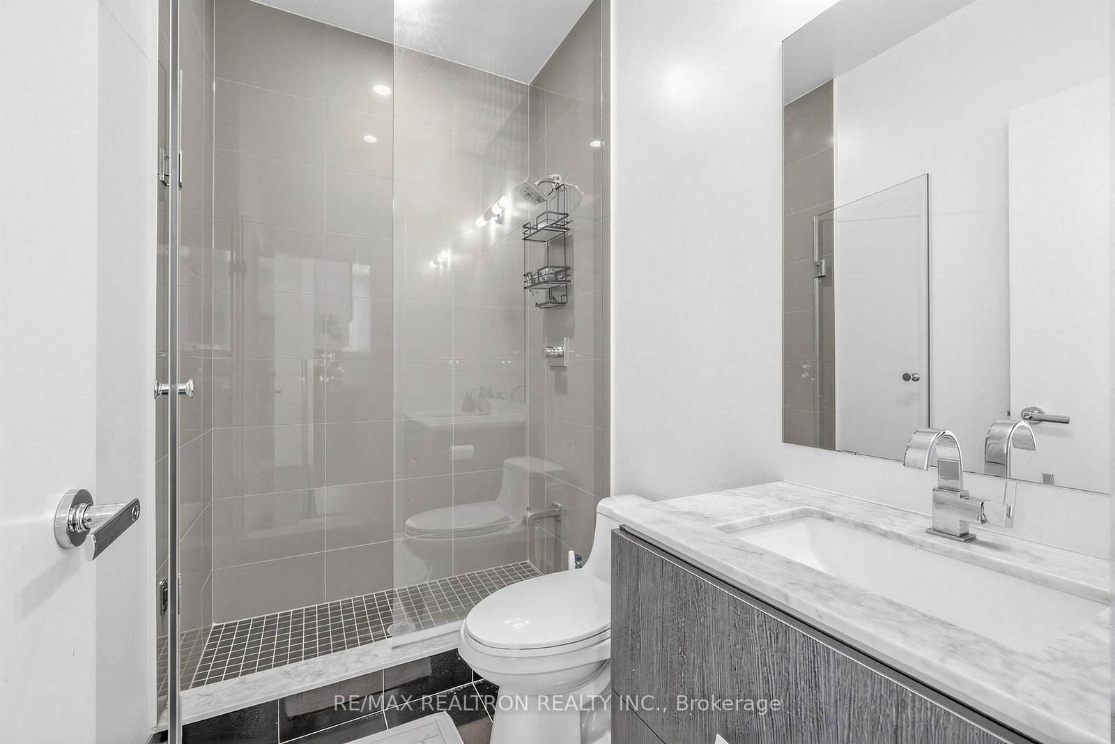 1830 Bloor Street W • #LPH8 • Toronto, ON photo 17