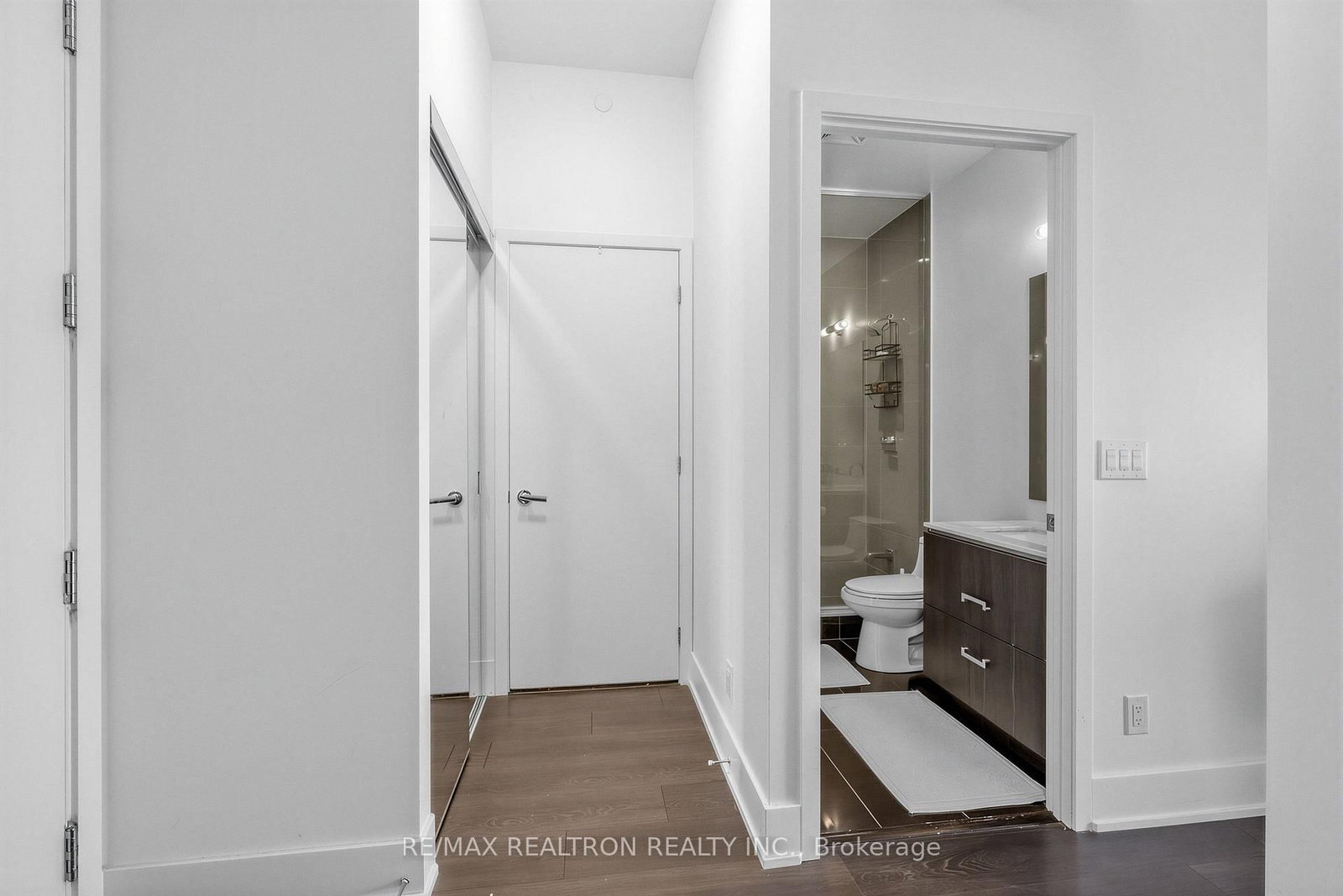1830 Bloor Street W • #LPH8 • Toronto, ON photo 18