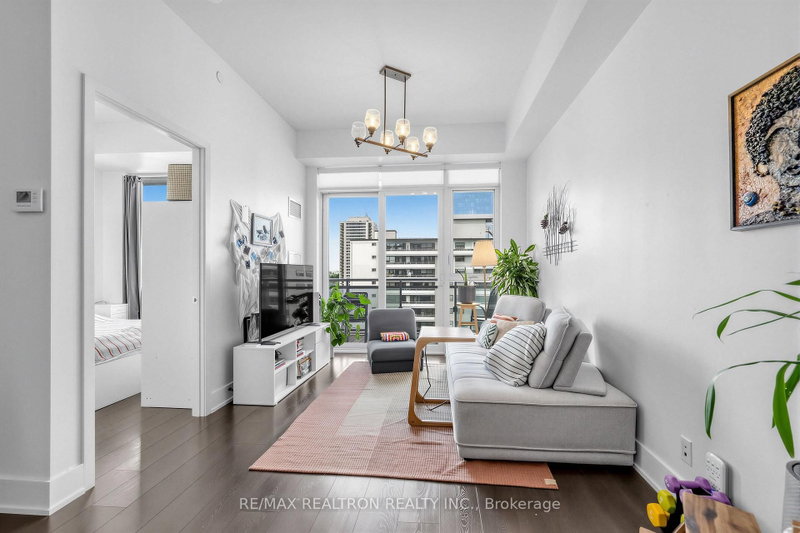 LPH8 - 1830 Bloor Street W