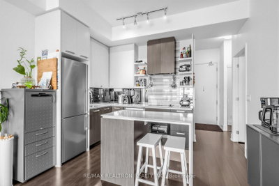 1830 Bloor Street W • #LPH8 • Toronto, ON photo 9