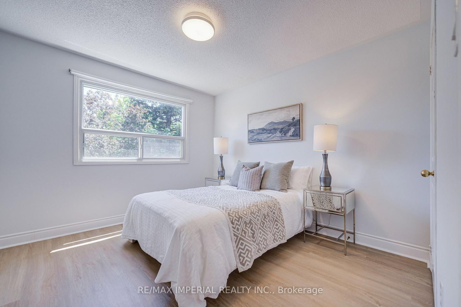3377 Hargrove Road • Mississauga, ON photo 21
