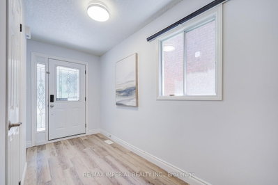 3377 Hargrove Road • Mississauga, ON photo 3