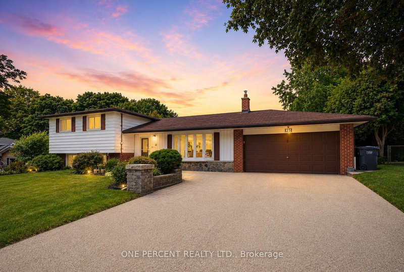 25 Hilltop Drive