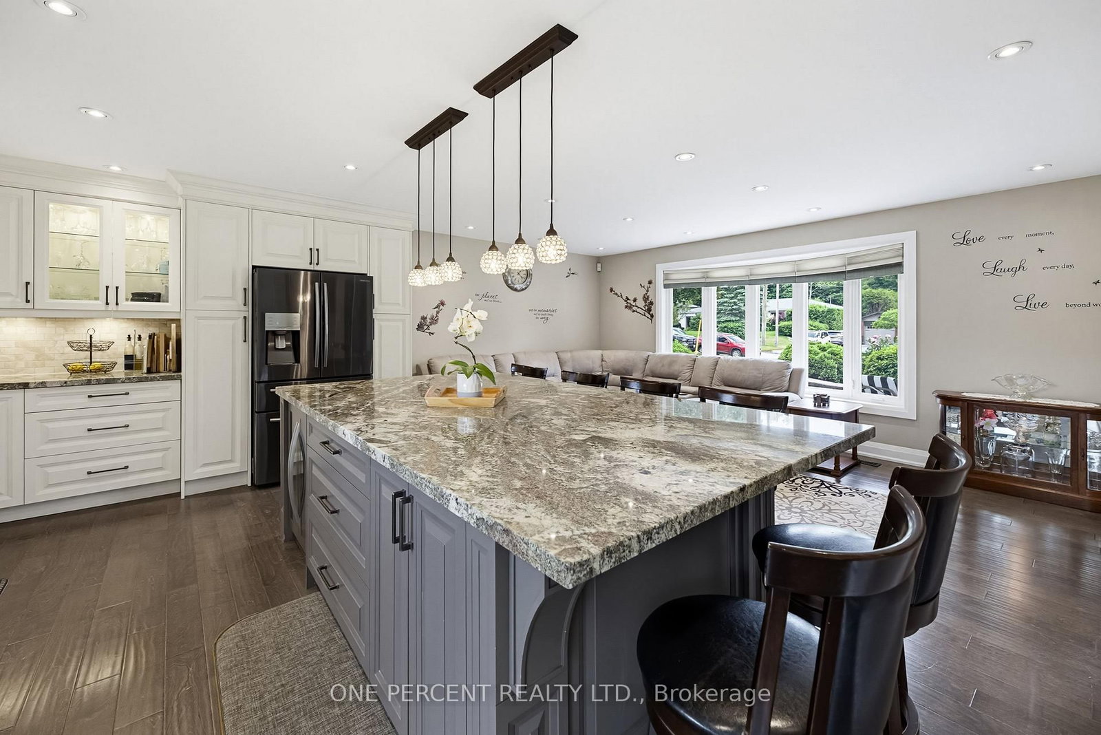 25 Hilltop Drive • Caledon, ON photo 9