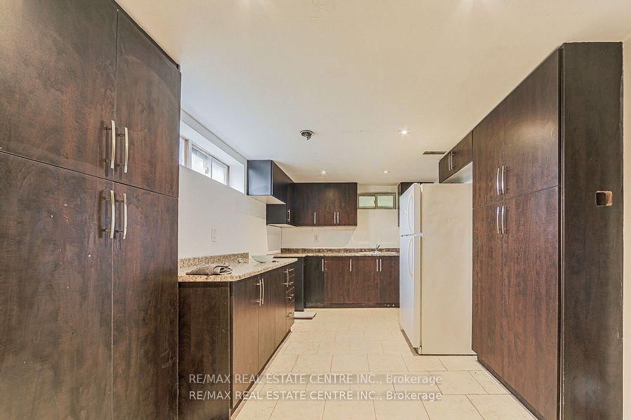 3024 Countryside Drive • Brampton, ON photo 22