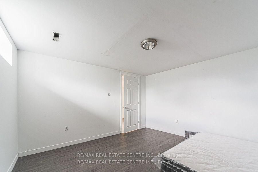 3024 Countryside Drive • Brampton, ON photo 23