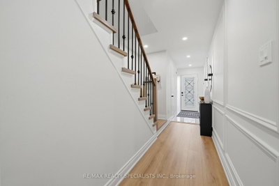 65 Ironhorse Crescent • Caledon, ON photo 4