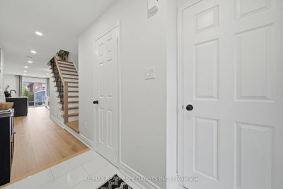 65 Ironhorse Crescent • Caledon, ON photo 5