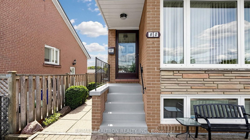 80 Frankton Crescent