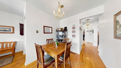 80 Frankton Crescent • Toronto, ON photo 8