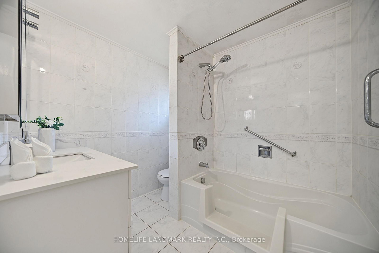 3314 Queen Frederica Drive • Mississauga, ON photo 20