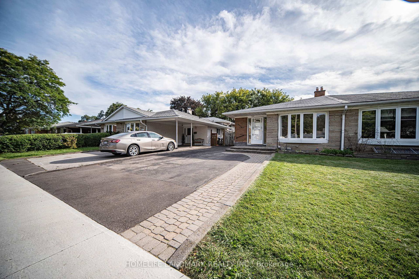 3314 Queen Frederica Drive • Mississauga, ON photo 38