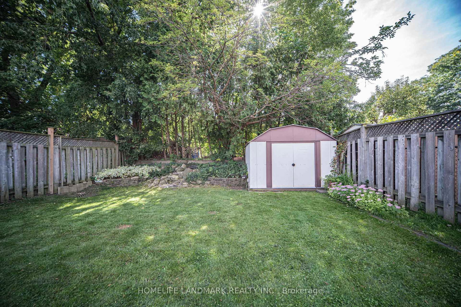 3314 Queen Frederica Drive • Mississauga, ON photo 40