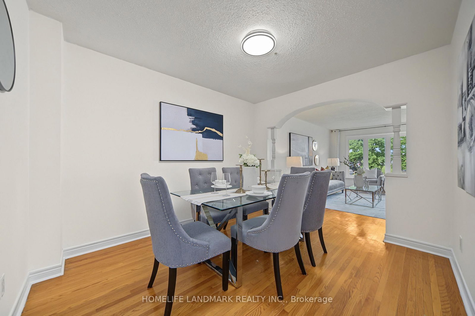 3314 Queen Frederica Drive • Mississauga, ON photo 5