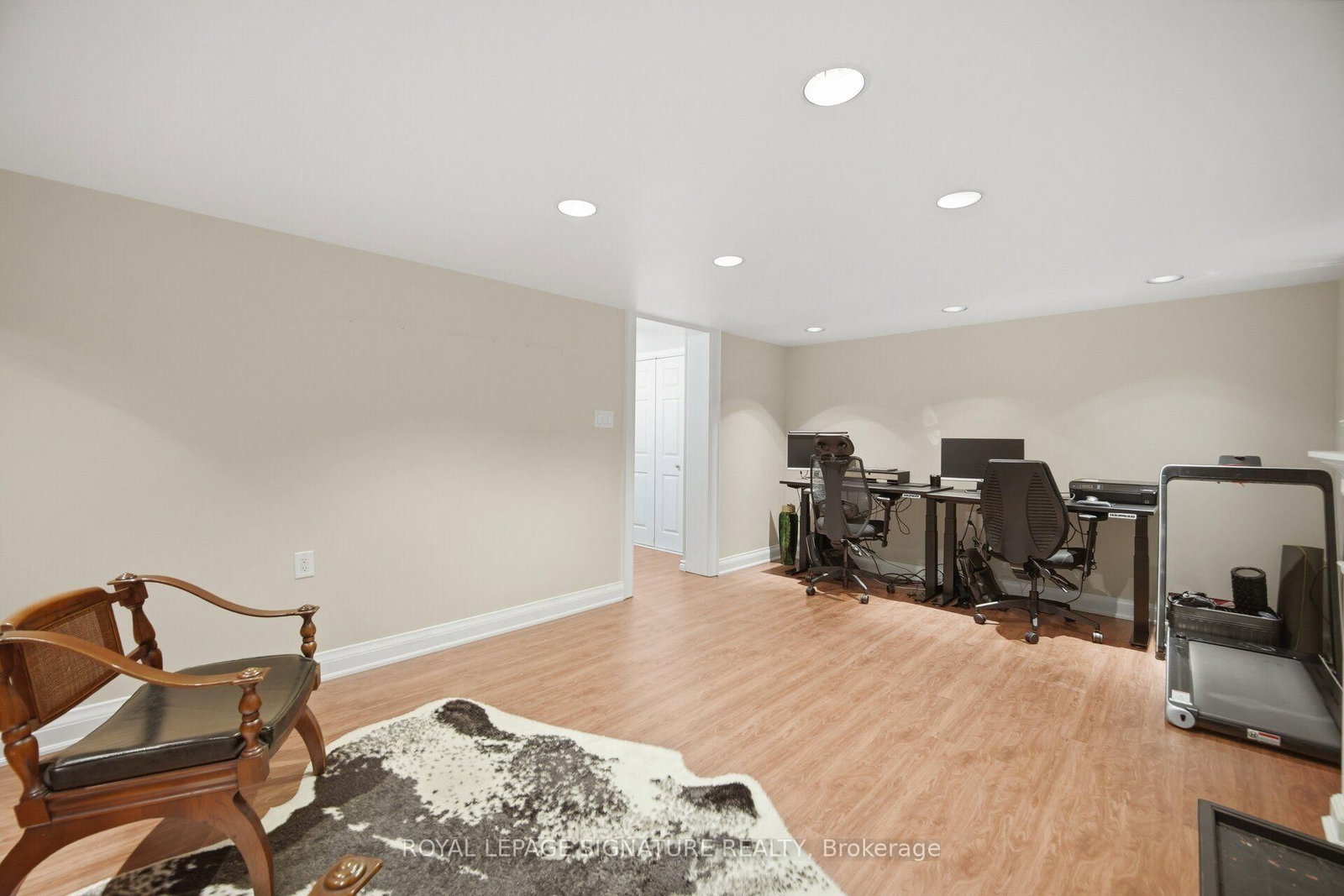 2 Wembley Avenue • Toronto, ON photo 37