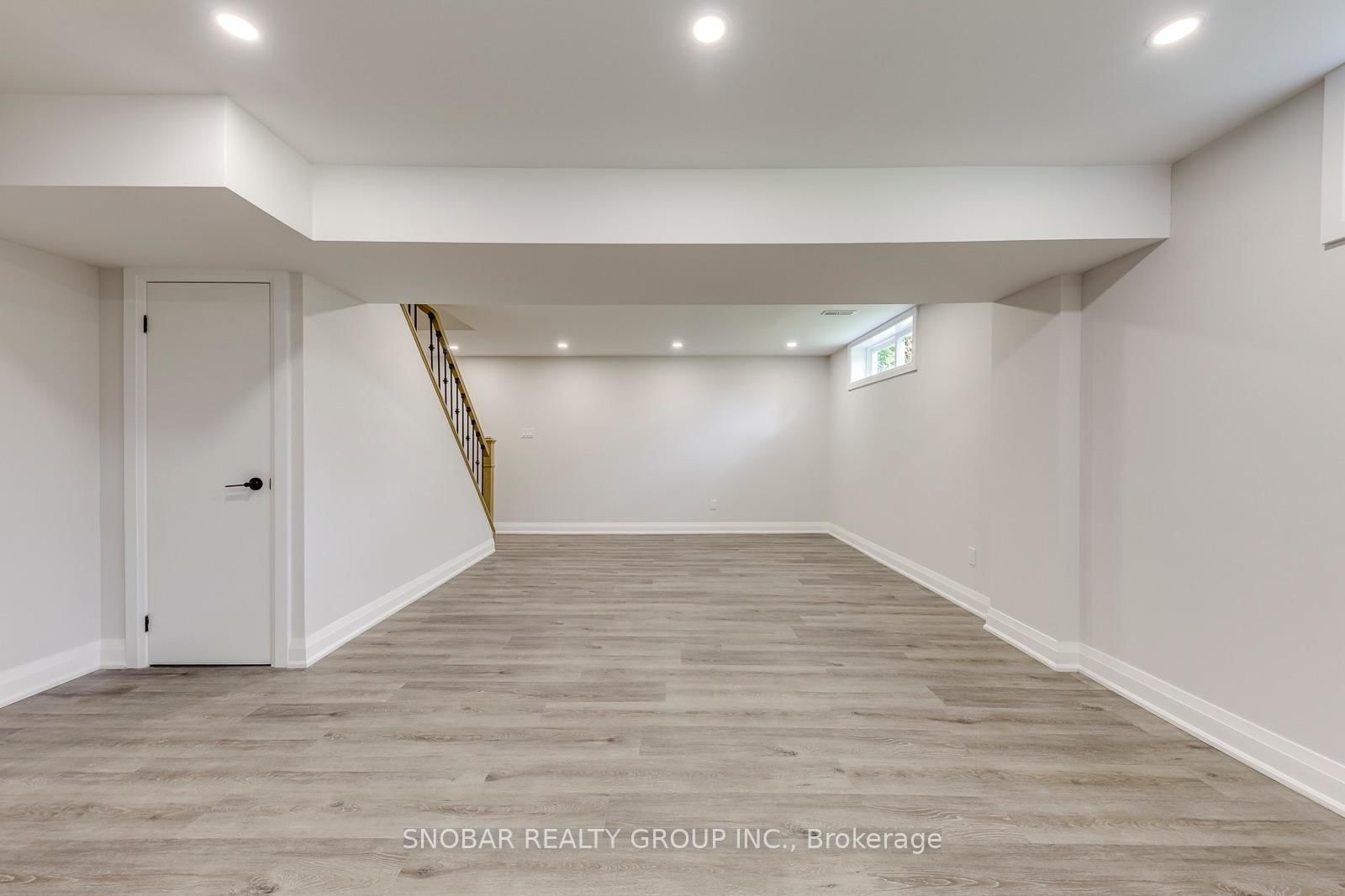 99 Sun Row Drive • Toronto, ON photo 25