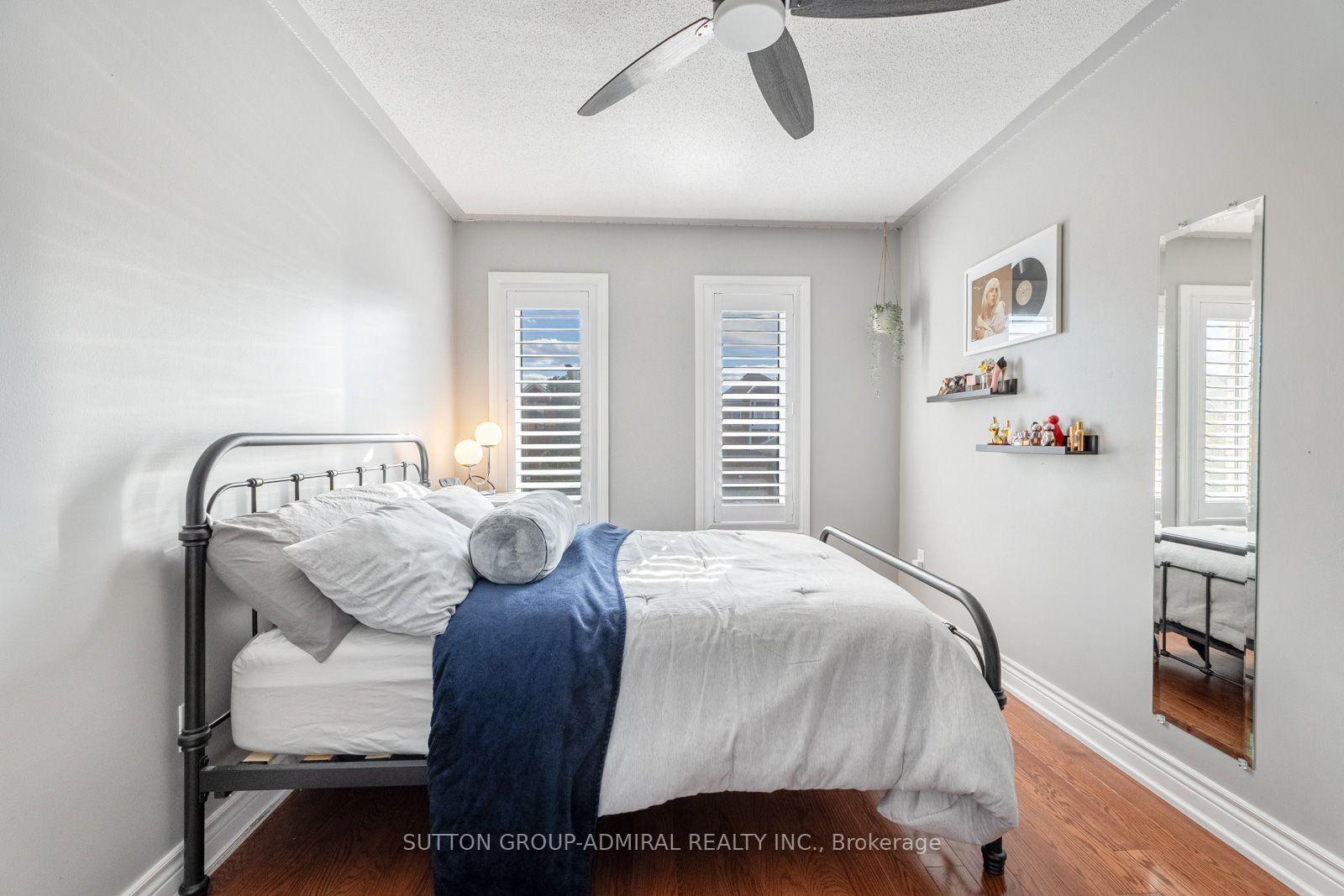96 Niagara Trail • Halton Hills, ON photo 22