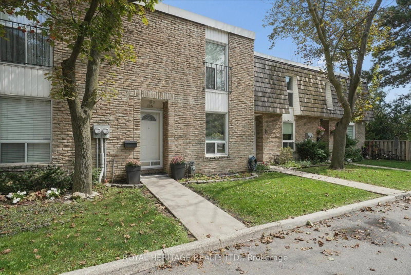 105 - 701 Burnhamthorpe Road