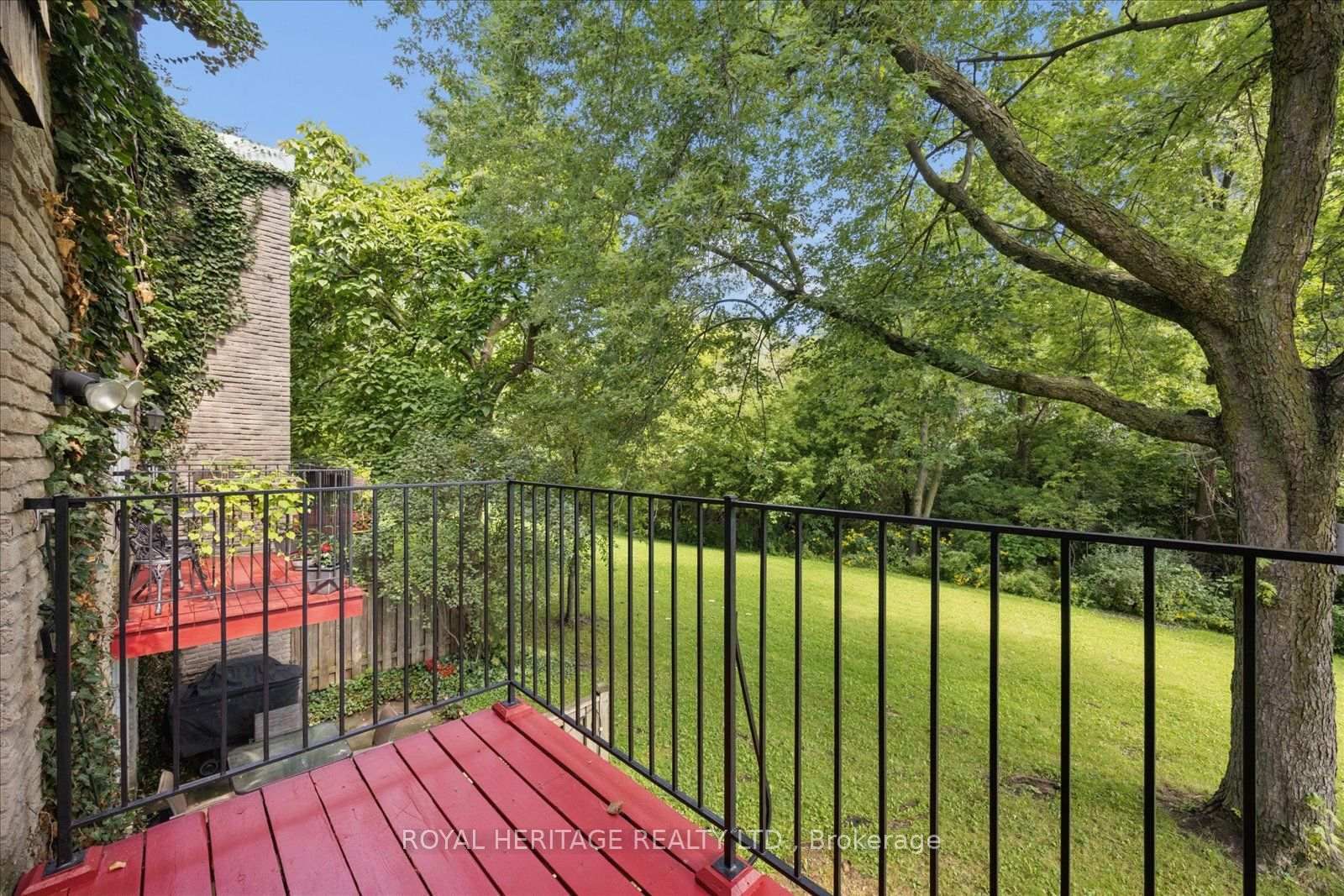 701 Burnhamthorpe Road • #105 • Toronto, ON photo 36