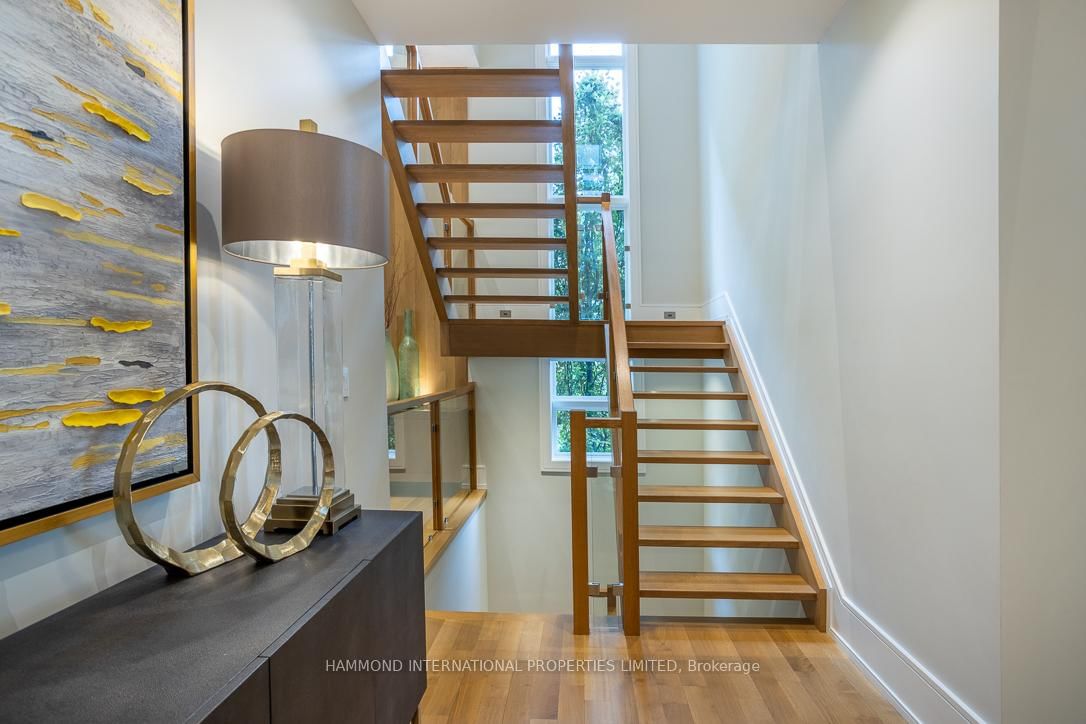 32 Totteridge Road • Toronto, ON photo 23