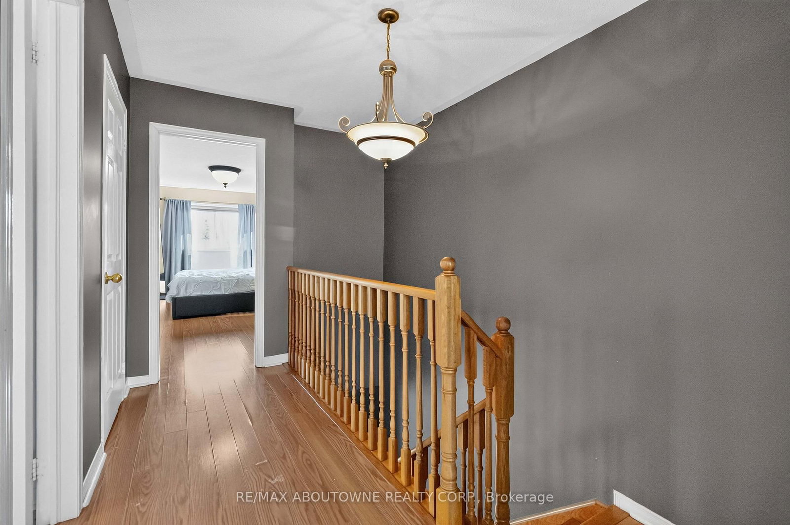 5233 Thornburn Drive • Burlington, ON photo 17