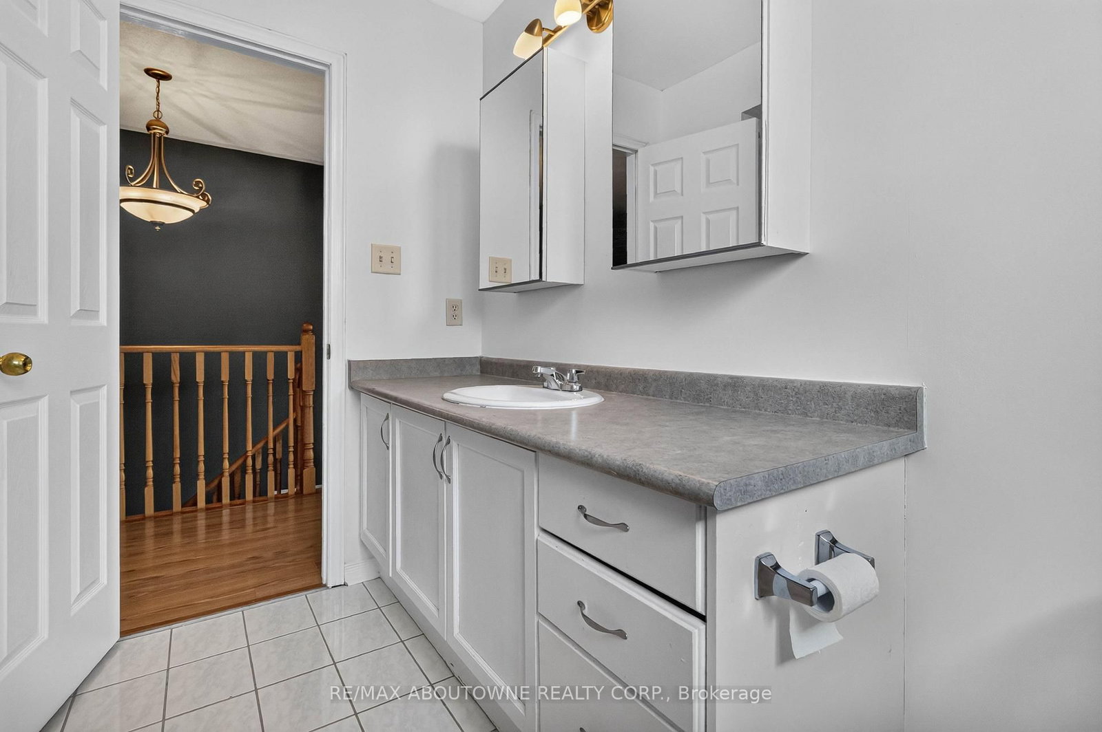 5233 Thornburn Drive • Burlington, ON photo 28
