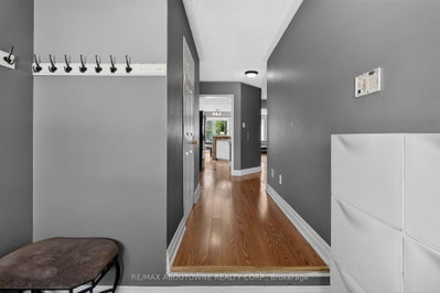 5233 Thornburn Drive • Burlington, ON photo 4