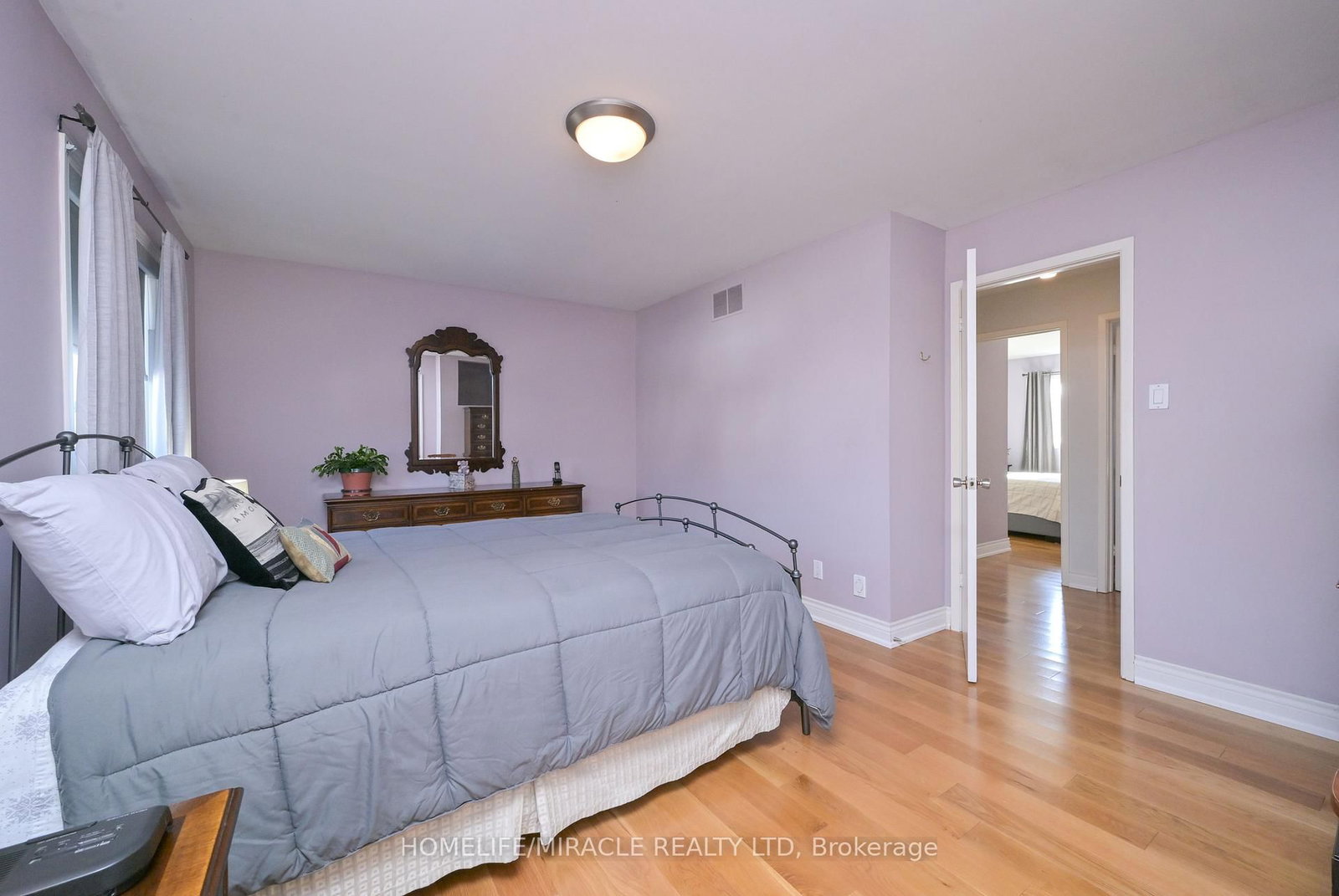 121 Falconer Drive • #27 • Mississauga, ON photo 15