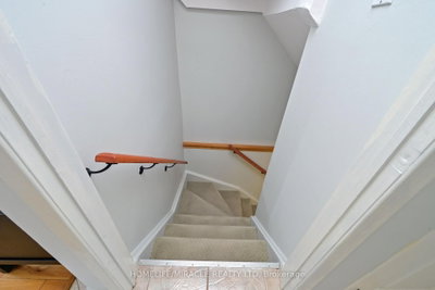 121 Falconer Mississauga,ON L5N 2K8 — Photo 20