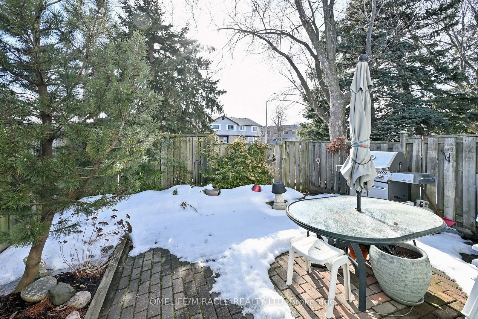 121 Falconer Drive • #27 • Mississauga, ON photo 29