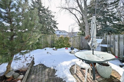 121 Falconer Mississauga,ON L5N 2K8 — Photo 29