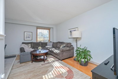 121 Falconer Drive • #27 • Mississauga, ON photo 4