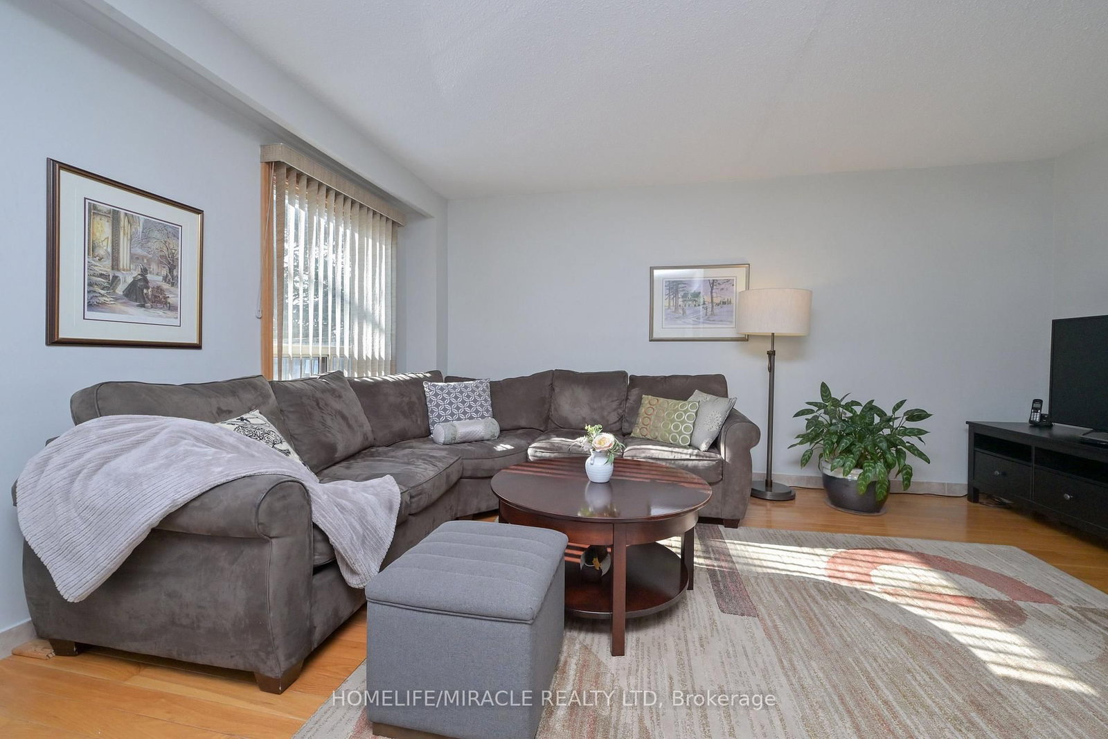 121 Falconer Drive • #27 • Mississauga, ON photo 5