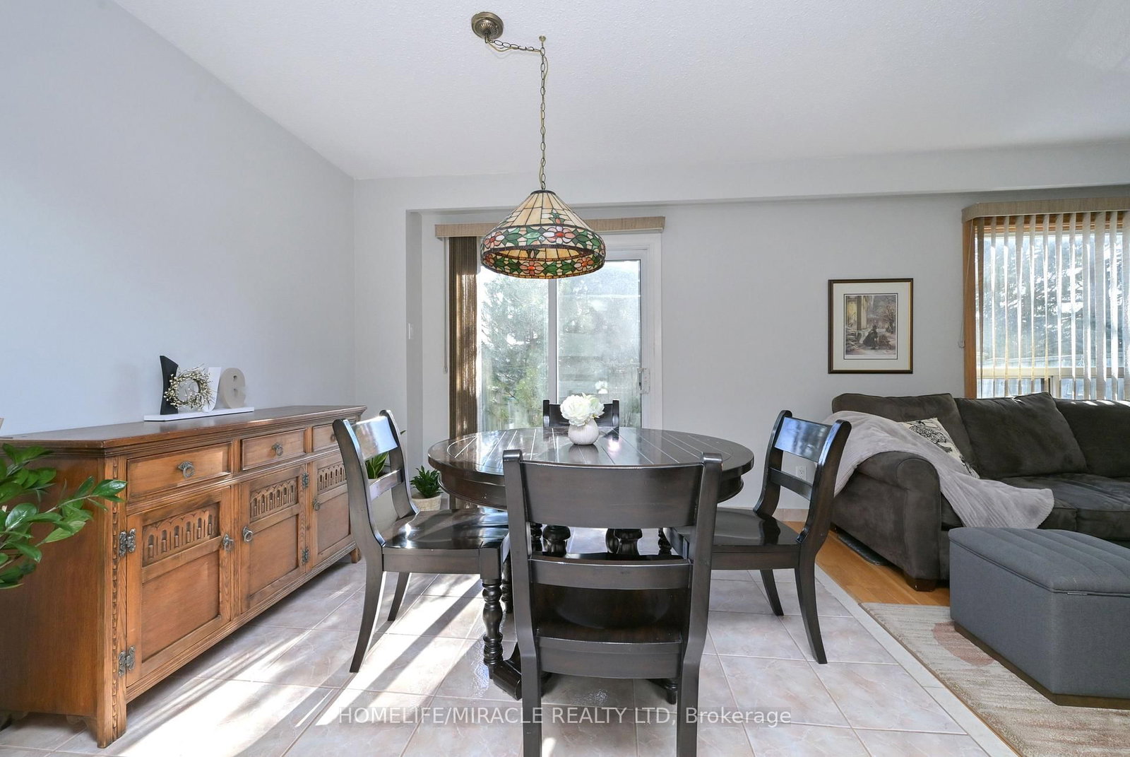 121 Falconer Drive • #27 • Mississauga, ON photo 8