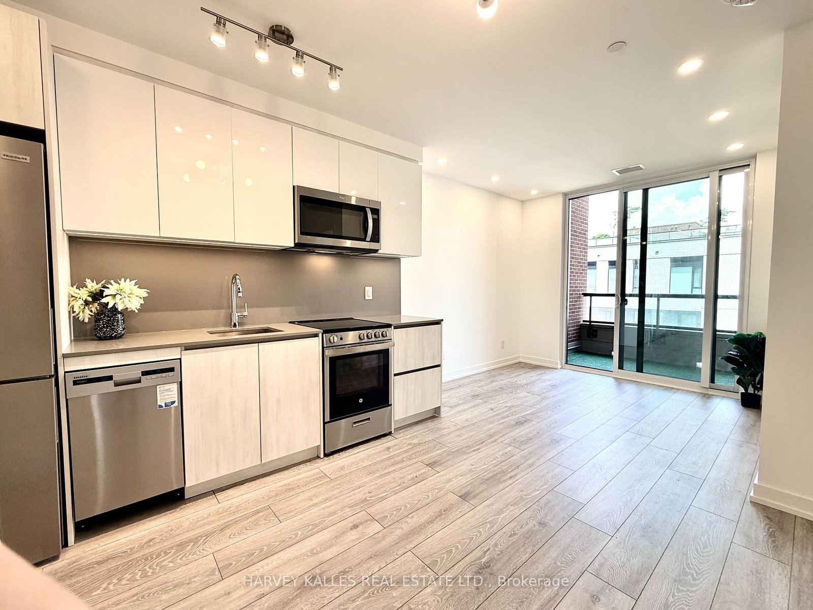 3100 Keele Street • #635 • Toronto, ON photo 4
