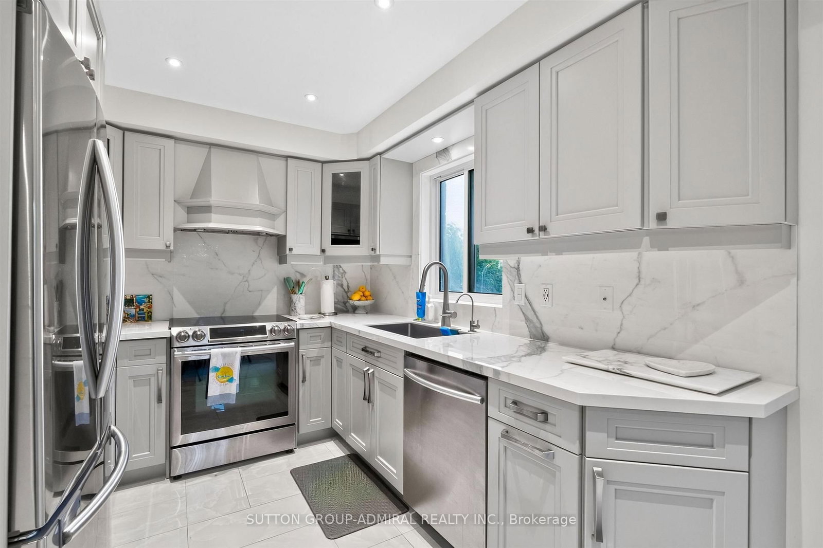 91 Ozner Court • Brampton, ON photo 11
