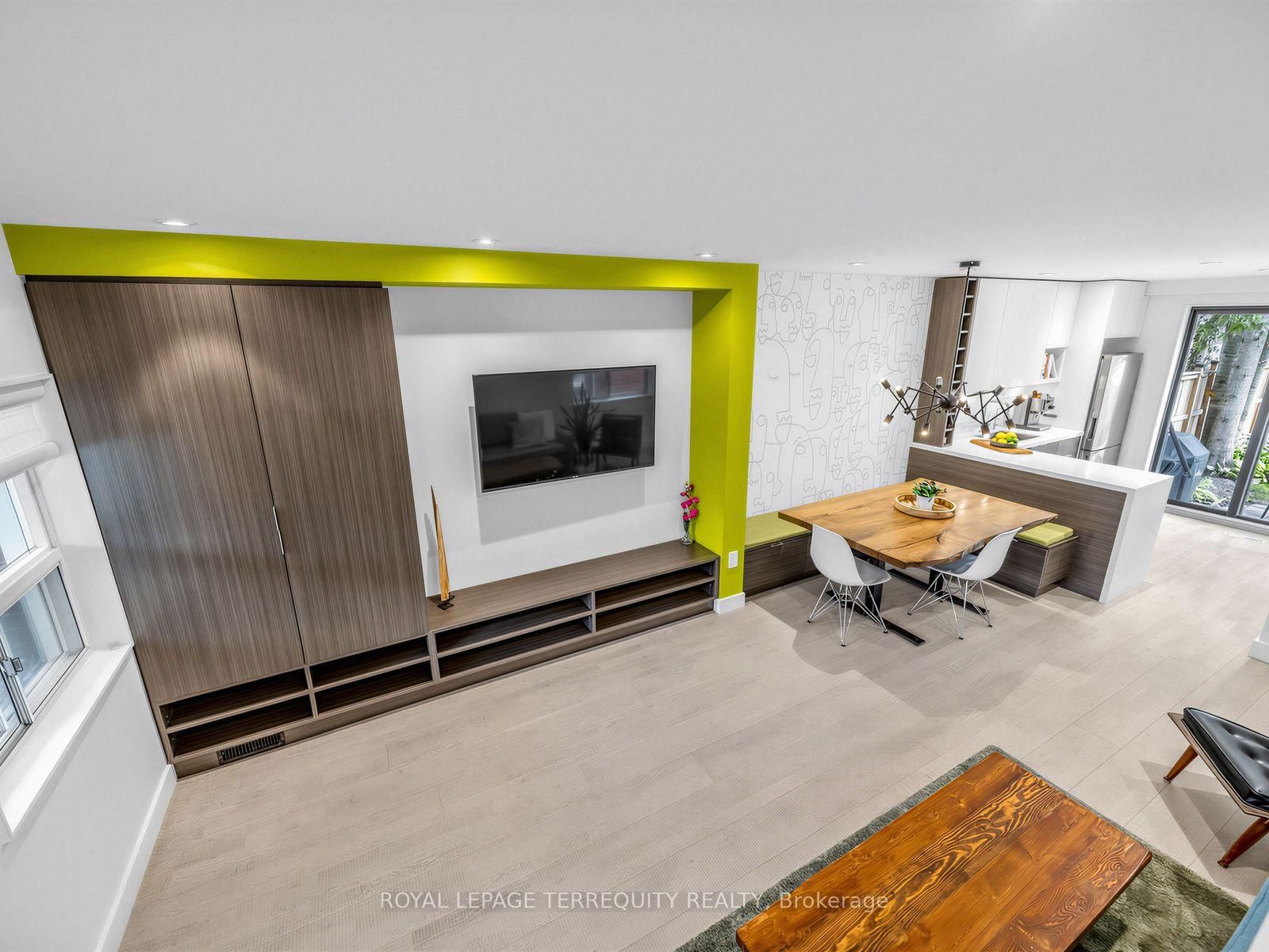 22 Montye Avenue • Toronto, ON photo 16
