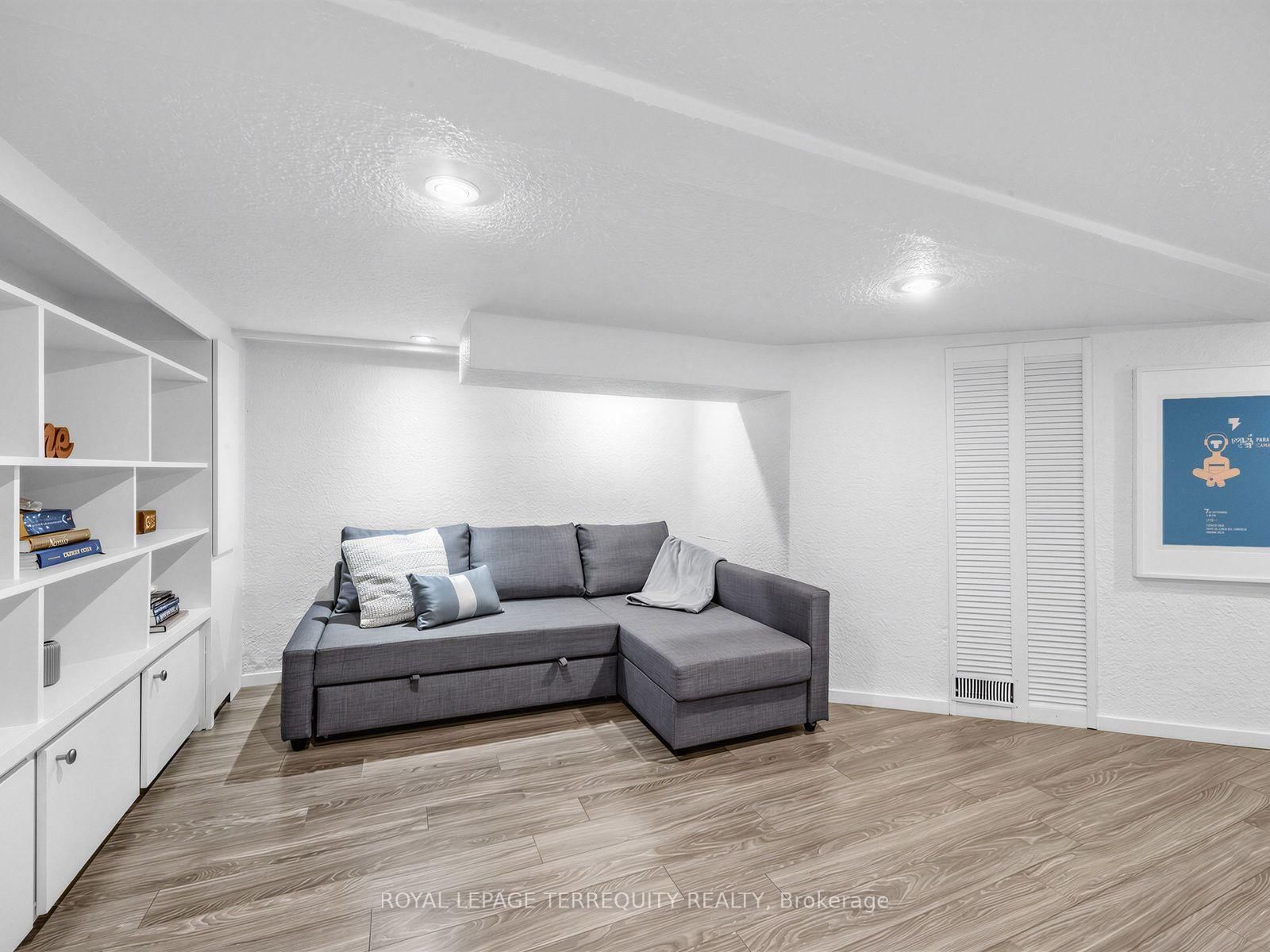 22 Montye Avenue • Toronto, ON photo 19