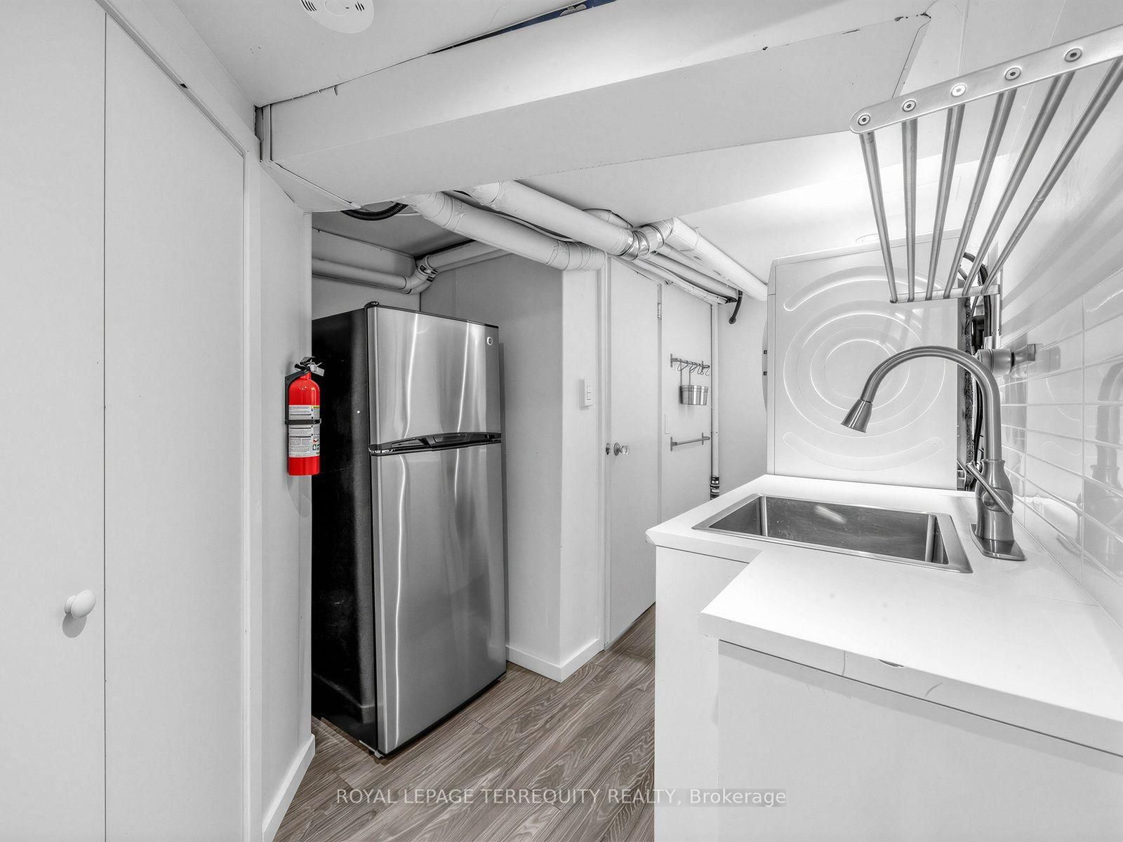 22 Montye Avenue • Toronto, ON photo 21