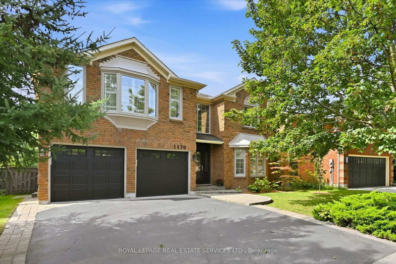 1170 Giles Gate