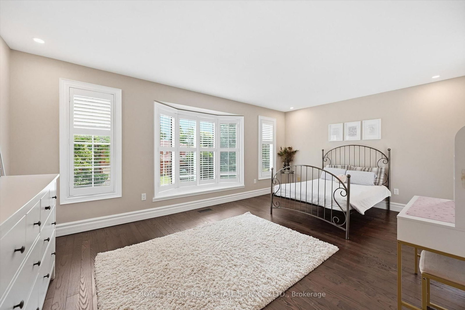 1170 Giles Gate • Oakville, ON photo 37