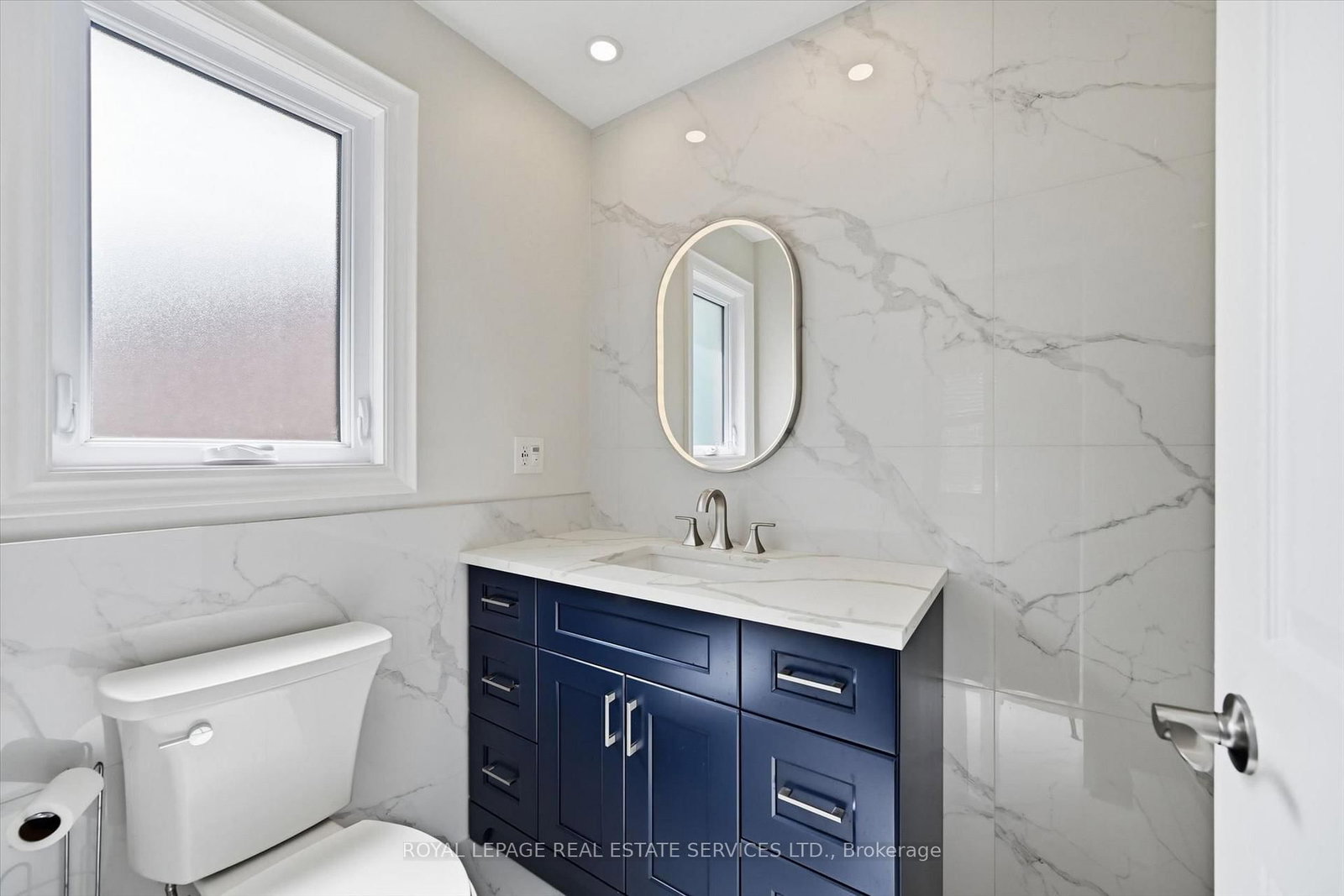 1170 Giles Gate • Oakville, ON photo 39