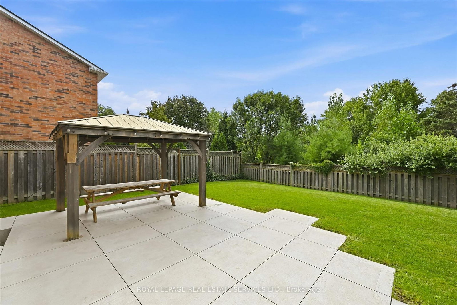 1170 Giles Gate • Oakville, ON photo 46