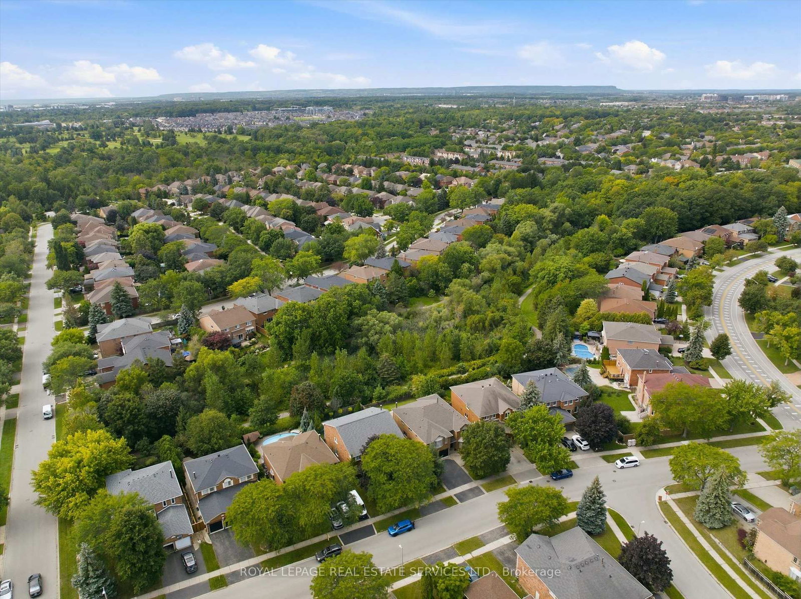 1170 Giles Gate • Oakville, ON photo 50