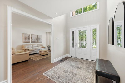 1170 Giles Gate • Oakville, ON photo 6