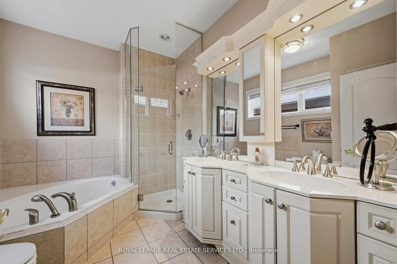 2130 Dickson Mississauga,ON L5B 1Y6 — Photo 23